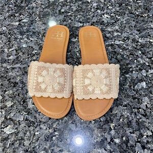 Haute Hippie Rianne Cream Crochet Slide Sandals Size 8.5